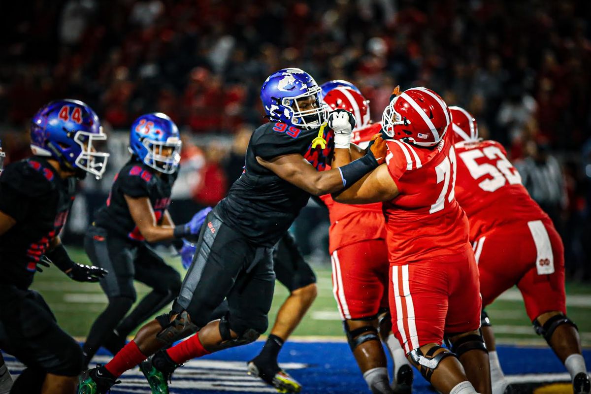 Mater Dei overwhelms Los Alamitos in CIF-SS semifinal