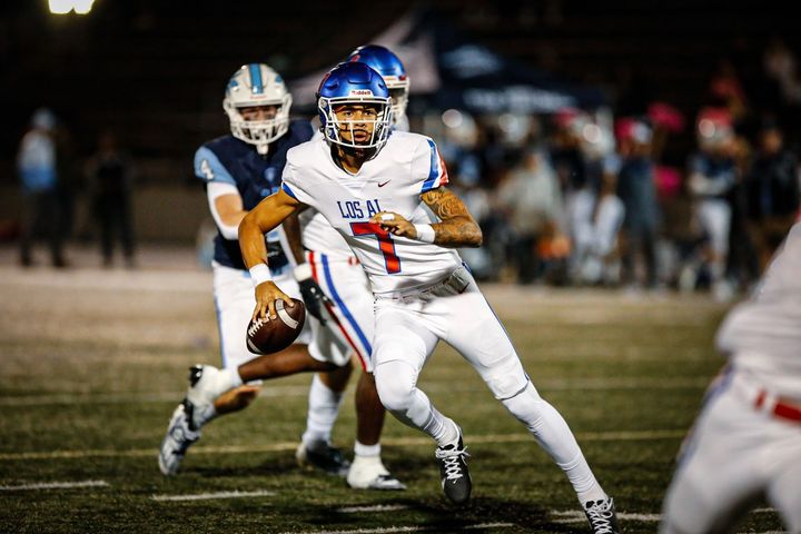 Los Alamitos High School quarterback Malachi Nelson suffered a leg cramp in last week's 49-14 win over Corona del Mar, but #7