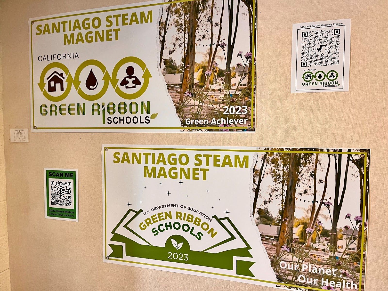 Banners displayed at Santiago STEAM Magnet Elementary School in Lake Forest show the awards the campus earned this year for its environmental programs. Photo by Jeannette Andruss.